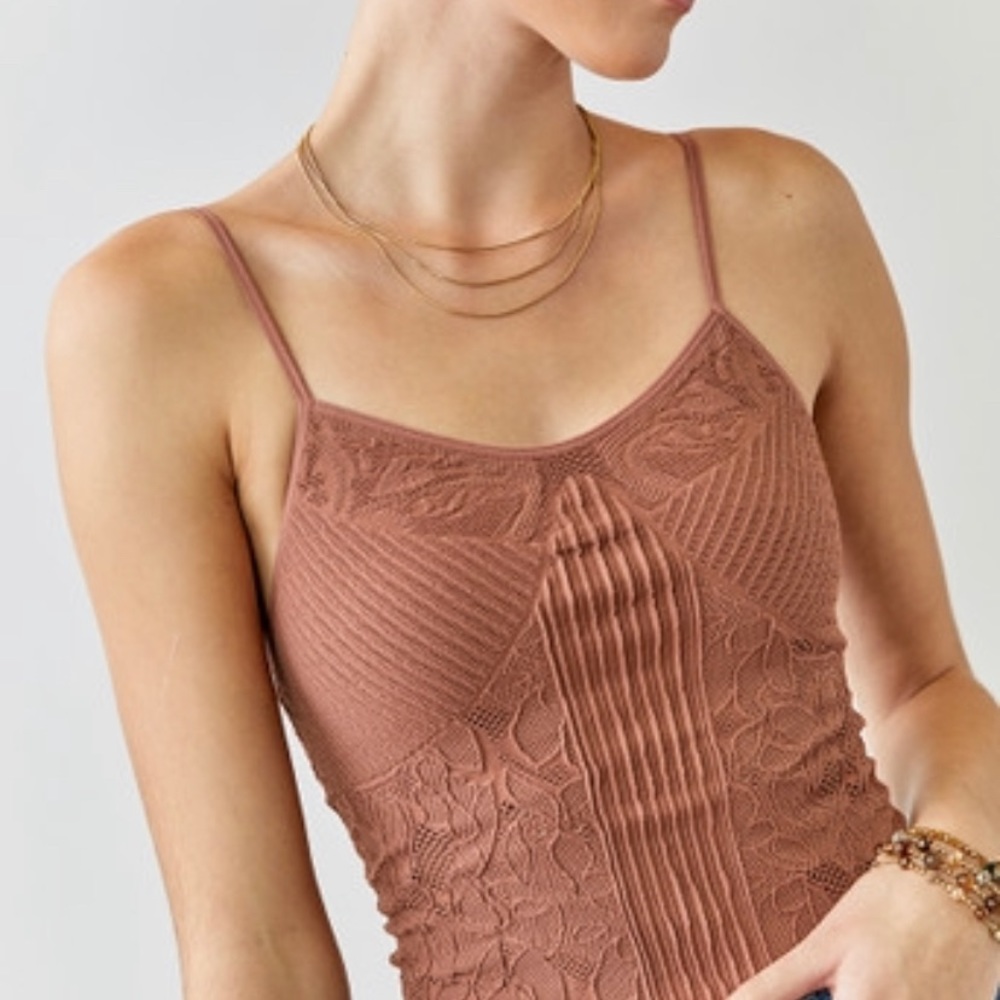 Francesca’s Rose Cami Large NWT